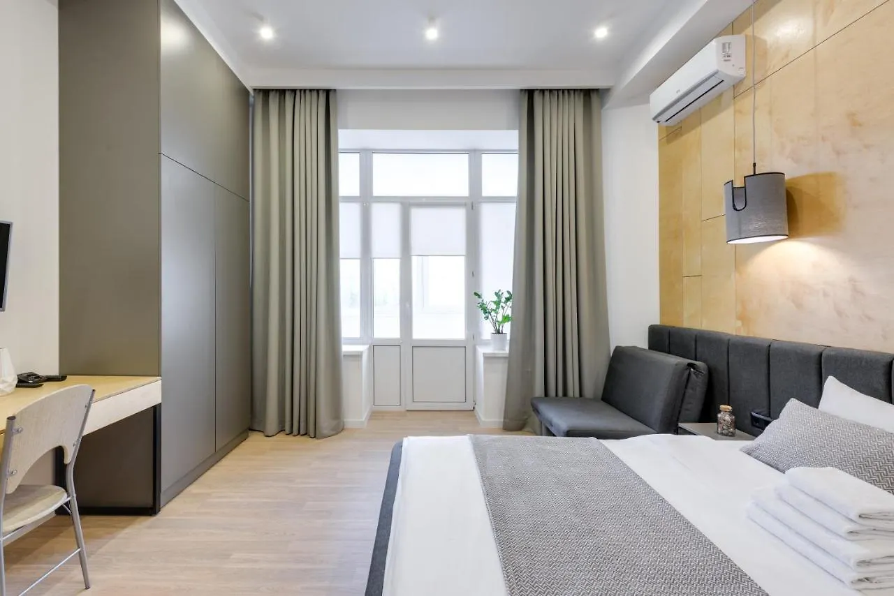Centrooms Kropivnizkogo Mini-Hotel Kijev Szálloda